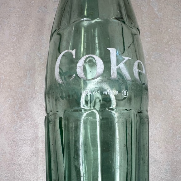 Vintage Coca Cola Green Glass Bottle 16 fl. oz. 1/2 Quart - Picture 9 of 16